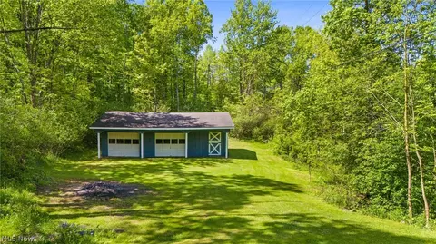 Exterior - 12675 Millview Ln, Chardon, OH 44024 photo 6 of 8