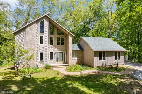 273 Stoner Rd, Clinton, OH 44216