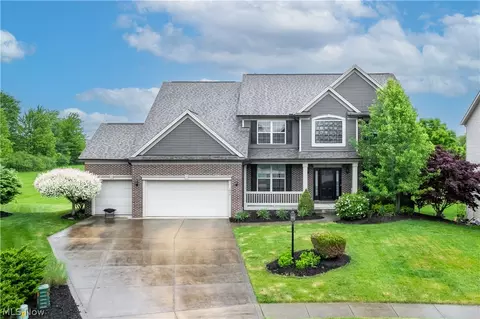 1250 Marblehead Point Ct, Brunswick, OH 44212