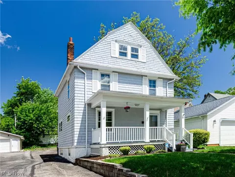 Exterior - 377 E Wilbeth Rd, Akron, OH 44301 photo 4 of 4