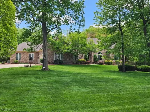 4534 Forest Brooke Ct S, Richfield, OH 44286