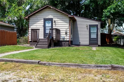 511 Flora Ave, Akron, OH 44314