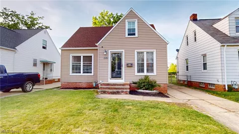 4108 Liggett Dr, Parma, OH 44134