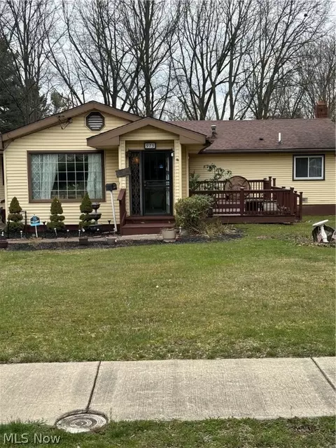 975 Clearview Ave, Akron, OH 44314
