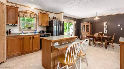 9180 N River Rd, Dresden, OH 43821 photo 11