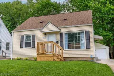 1673 Highview Ave, Akron, OH 44301