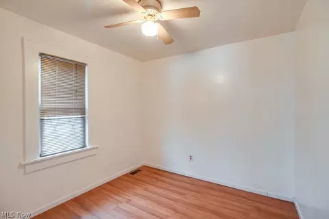 Bedroom - 1067 Dayton St, Akron, OH 44310 photo 3 of 3