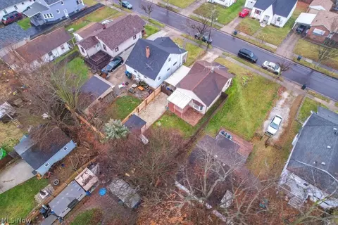 View/Area - 1067 Dayton St, Akron, OH 44310 photo 3 of 4