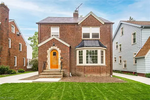 94 E 196th St, Euclid, OH 44119