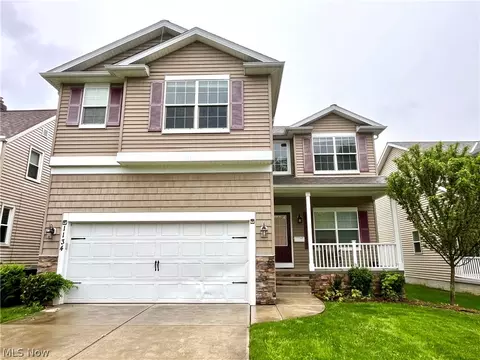 1134 Mayfield Ridge Rd, Mayfield Heights, OH 44124