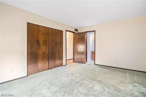 959 Bennett Dr, Elyria, OH 44035 photo 25