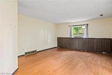 959 Bennett Dr, Elyria, OH 44035 photo 20