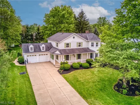2482 Brafferton Ave, Hudson, OH 44236