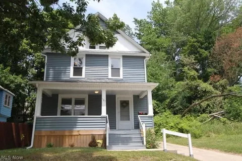 187 W Miller Ave, Akron, OH 44301