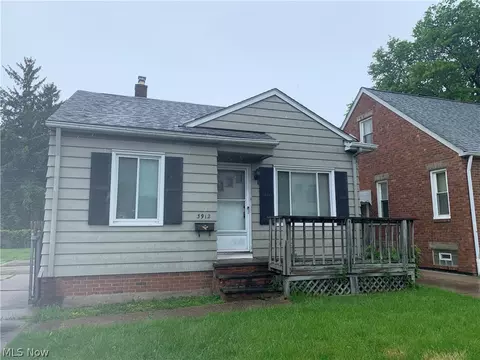 3912 W 130th St, Cleveland, OH 44111