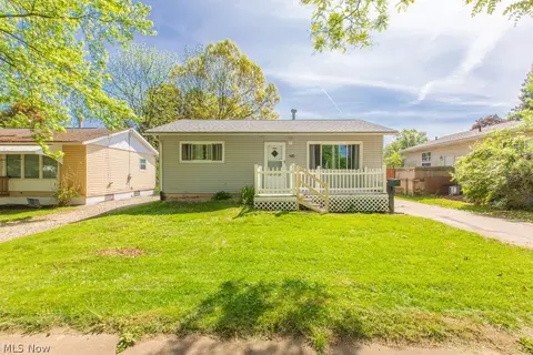 2809 Wingate Ave, Akron, OH 44314