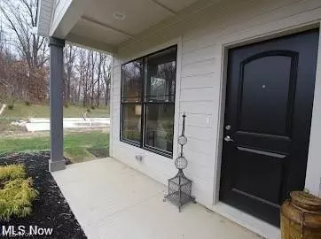 Exterior - 5001 Coventry Cir, Huron, OH 44839 photo 2 of 3