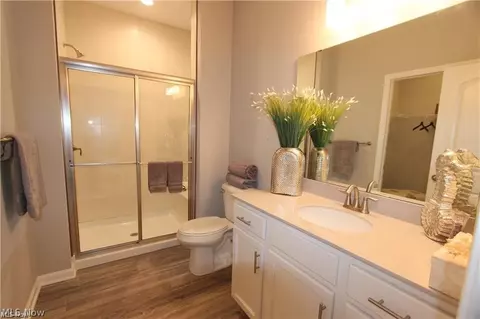 Bath - 5001 Coventry Cir, Huron, OH 44839 photo 1 of 1