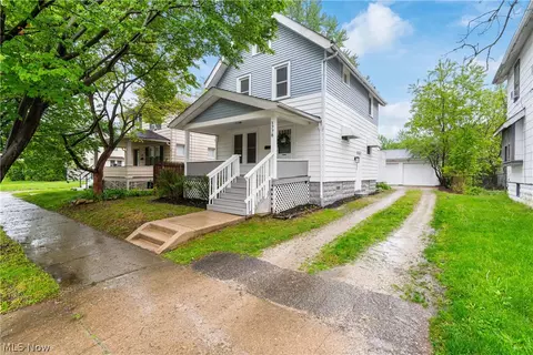 1778 Marks Ave, Akron, OH 44305