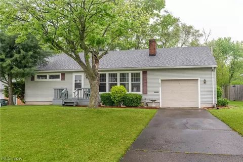 4333 21st St NW, Canton, OH 44708