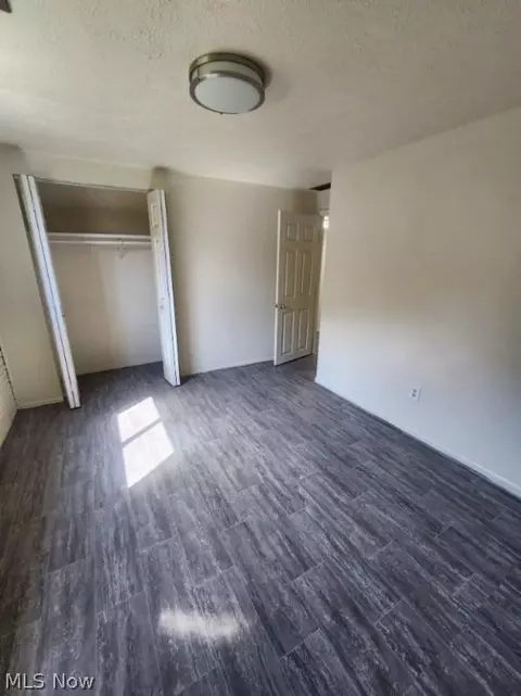 331 Parmely Ave, Elyria, OH 44035 photo 2