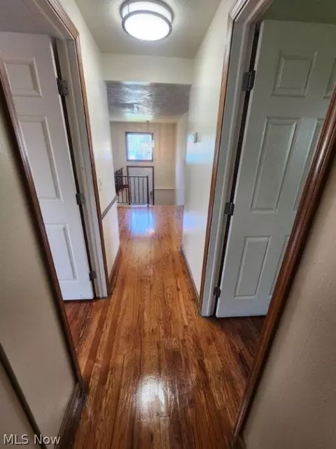 331 Parmely Ave, Elyria, OH 44035 photo 4