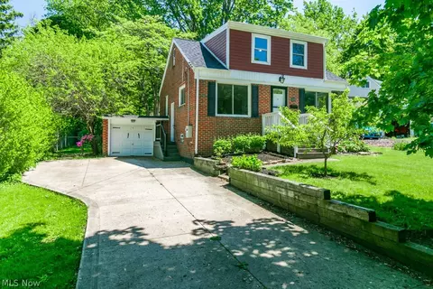 7297 Cadle Ave, Mentor, OH 44060 photo 2