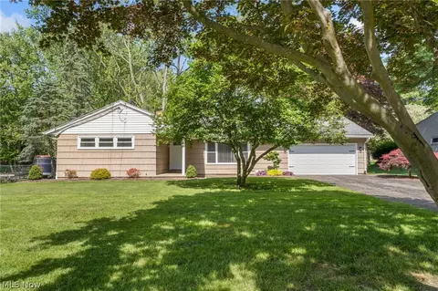 4782 Shriver Rd, North Canton, OH 44720
