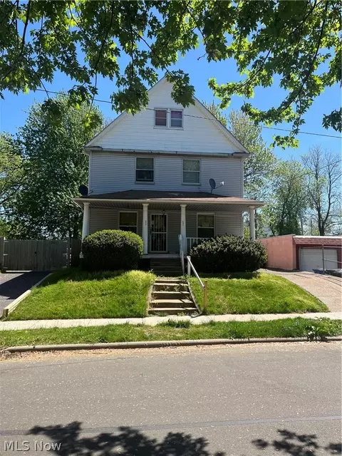3271 W 88th St, Cleveland, OH 44102
