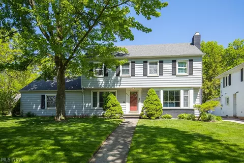 21825 Rye Rd, Shaker Heights, OH 44122