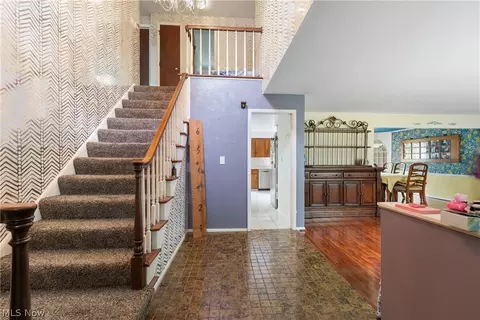 Entry Way - 32900 Ledge Hill Dr, Solon, OH 44139 photo 1 of 3