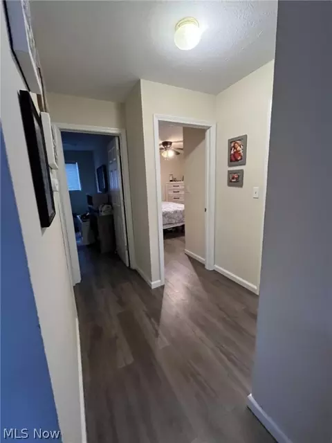 Entry Way - 4795 Willowbrook Dr, Mentor, OH 44060 photo 5 of 5