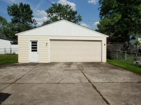 246 Warren Ave, Elyria, OH 44035 photo 20