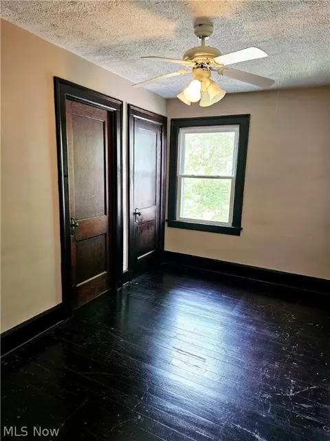 430 10th St, Elyria, OH 44035 photo 22