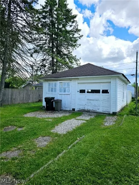 430 10th St, Elyria, OH 44035 photo 38