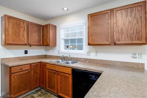 217 Westminster Way, Elyria, OH 44035 photo 6