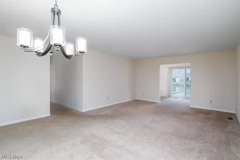 217 Westminster Way, Elyria, OH 44035 photo 10
