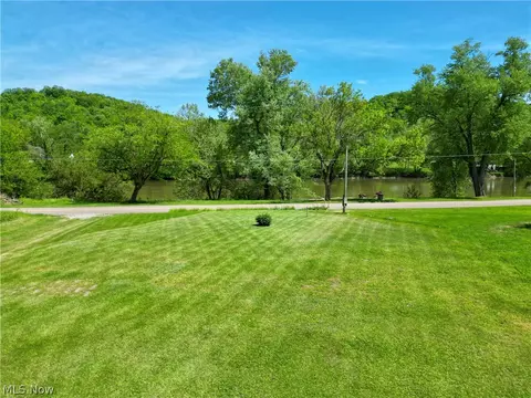 8347 Old River Rd, Philo, OH 43771 photo 11