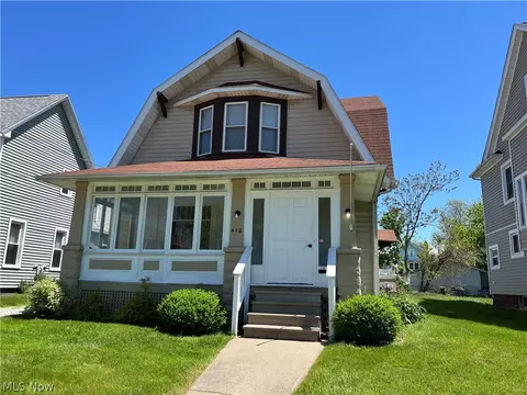 440 Buffalo St, Conneaut, OH 44030