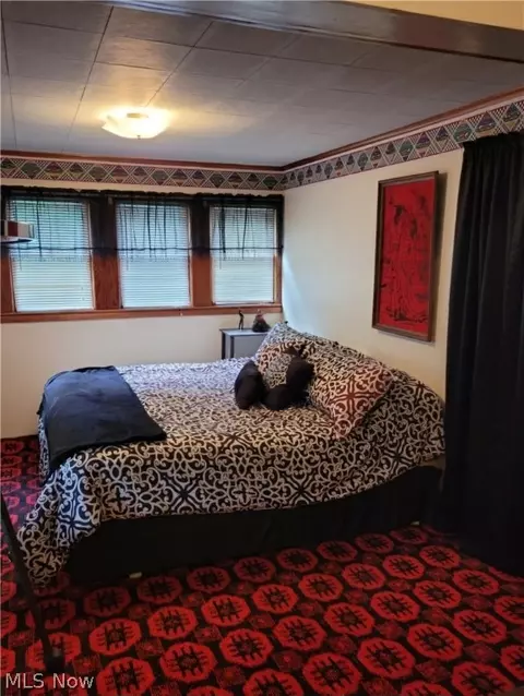 Bedroom - 5518 Adams Ave, Ashtabula, OH 44004 photo 2 of 3