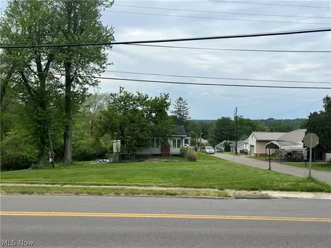 N Kennebec Avenue, Mcconnelsville, OH 43756