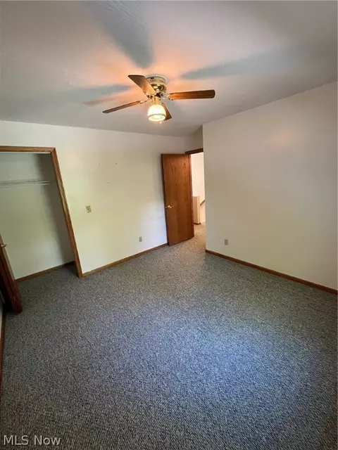 Bedroom - 8 Apache Trl, Malvern, OH 44644 photo 3 of 5