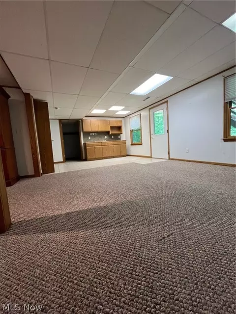 Living - 8 Apache Trl, Malvern, OH 44644 photo 6 of 7