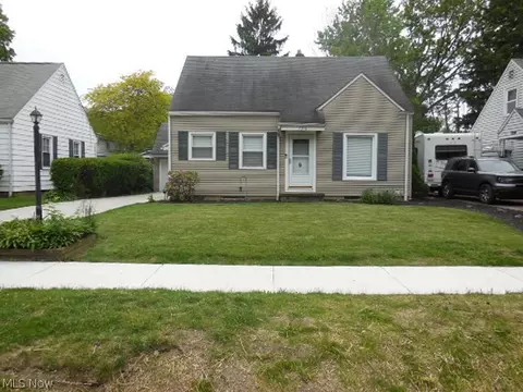 2316 26th St, Cuyahoga Falls, OH 44223