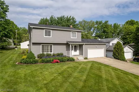 1236 Kirkwall Dr, Copley, OH 44321