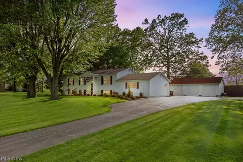 2547 Georgetown Damascus Rd, Beloit, OH 44609