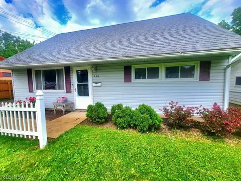 438 Westgate Blvd, Youngstown, OH 44515