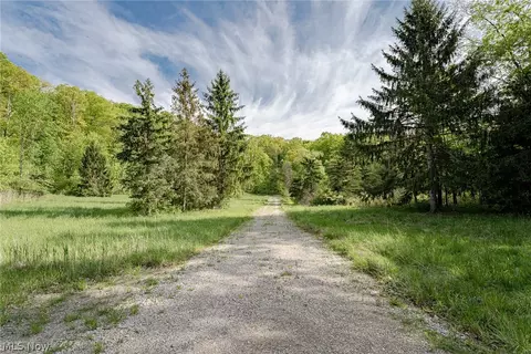 12511 Concord Hambden Rd, Concord, OH 44024