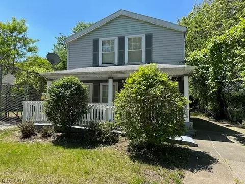 2174 E 35th St, Cleveland, OH 44115