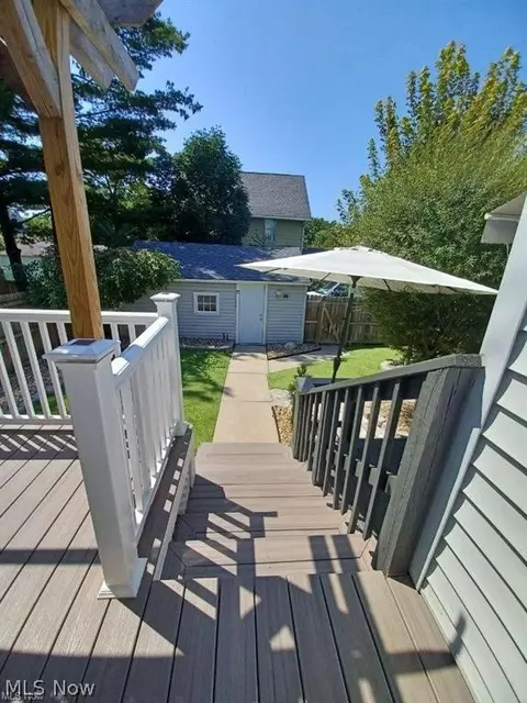 1005 E River St, Elyria, OH 44035 photo 5